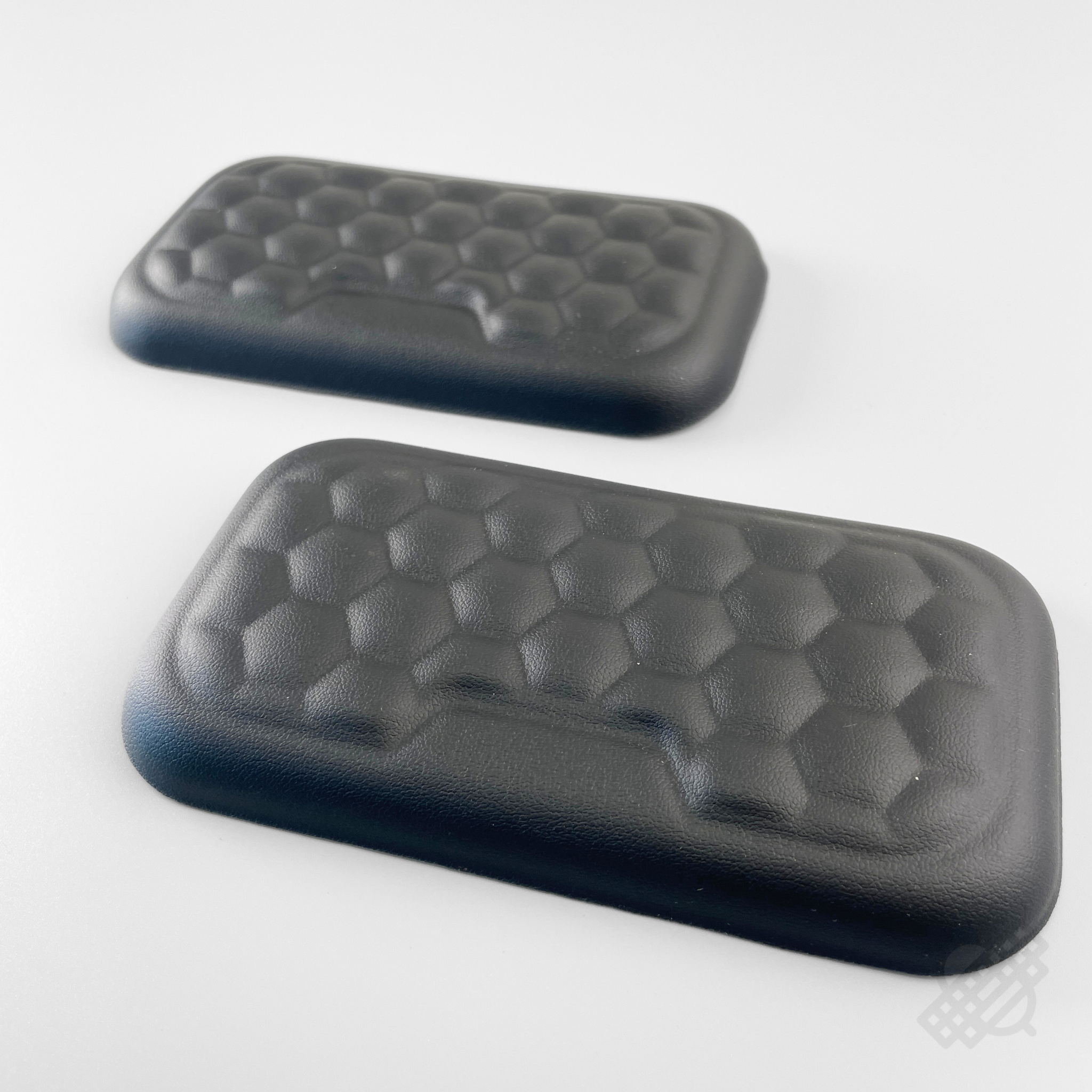 リストレスト(2個)