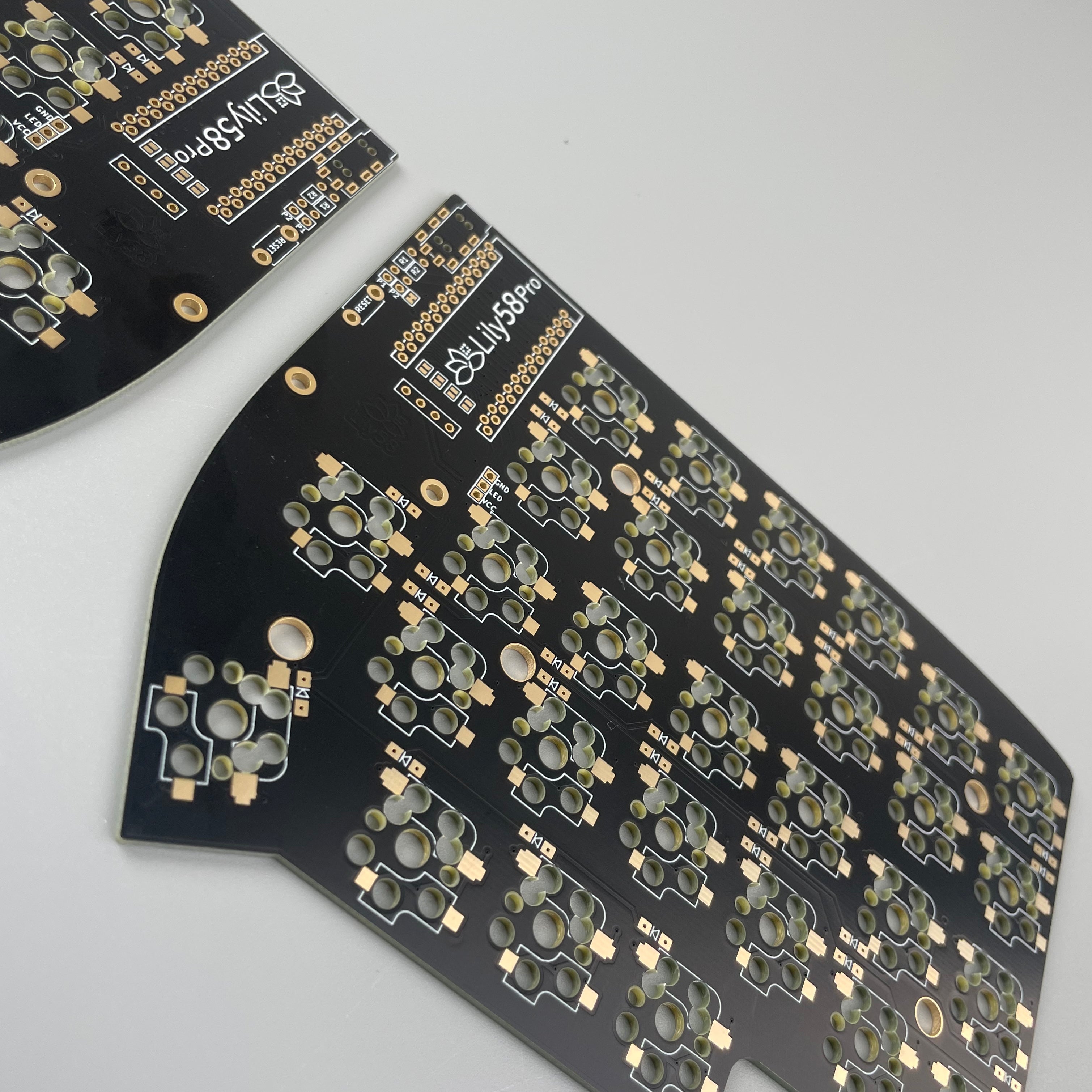 Lily58 Pro PCB (1セット・左右各1枚)