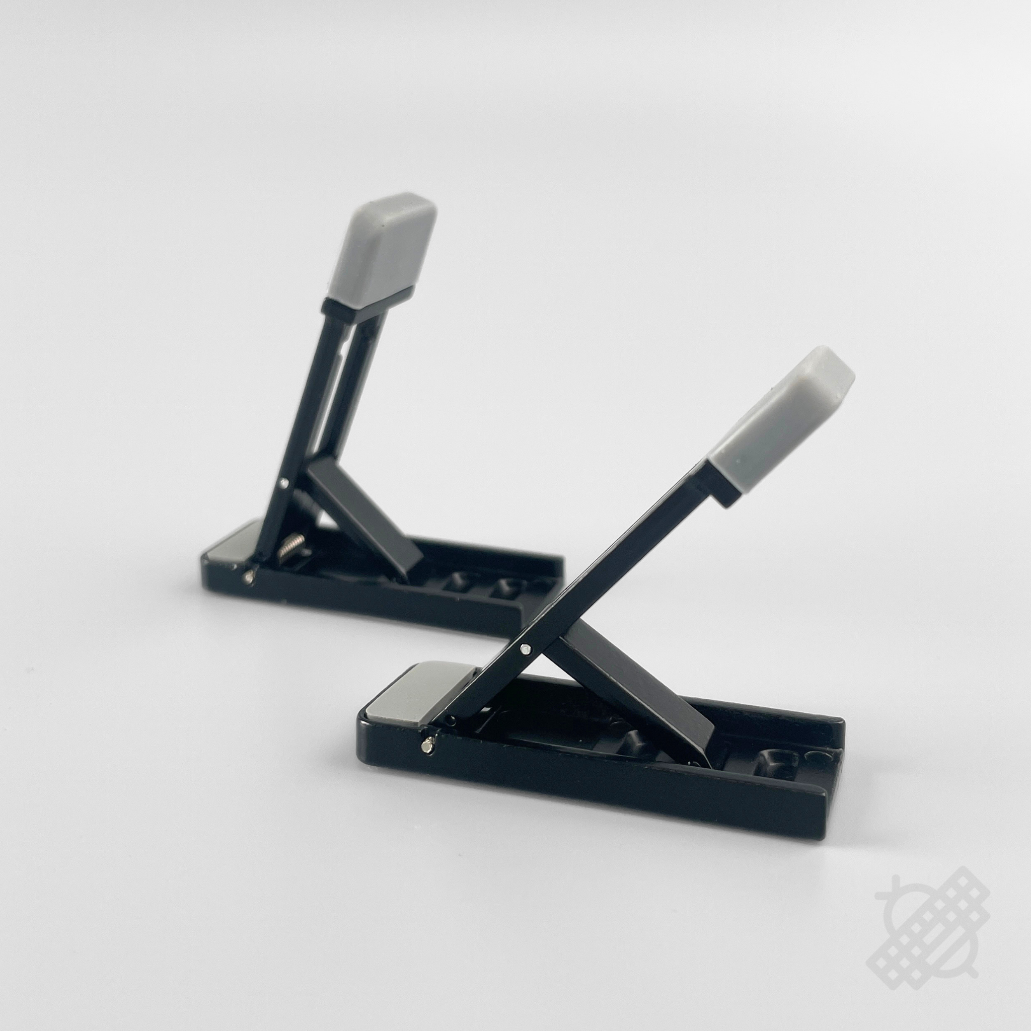 サイズアップ・黒スタンド脚（1個/4個）